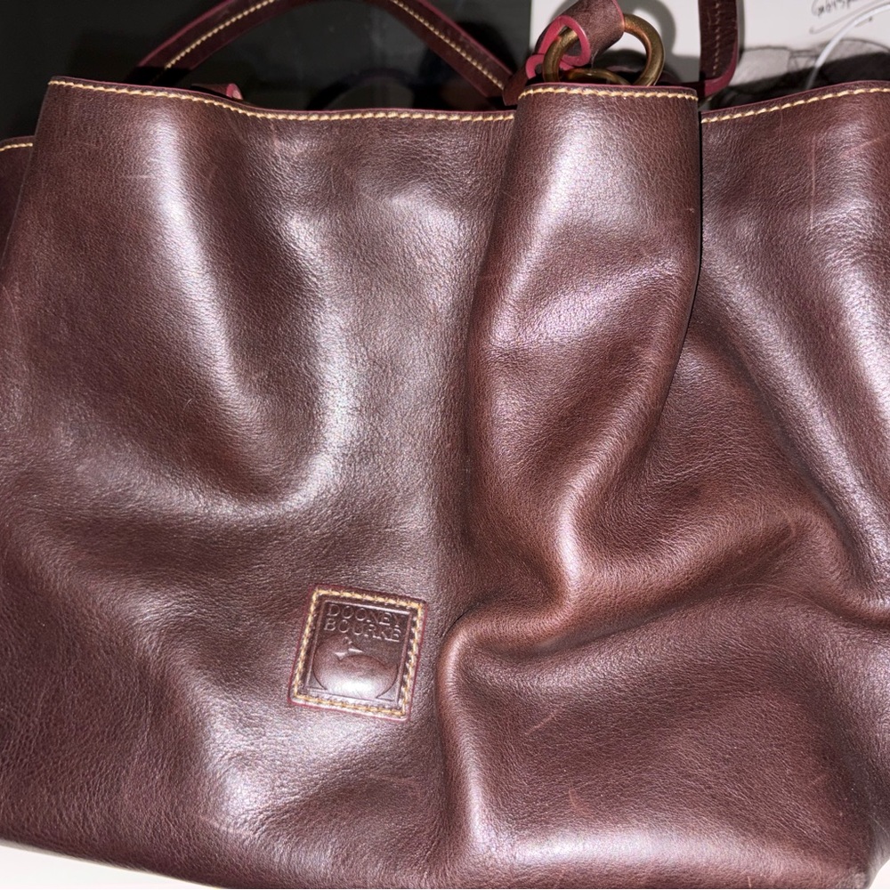 Dooney & Bourke